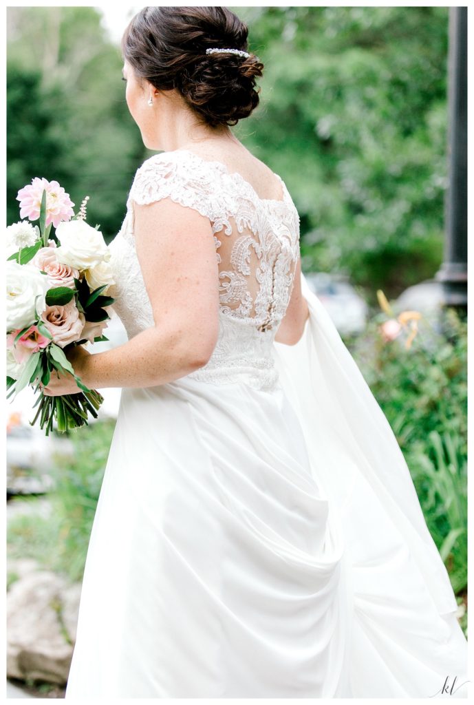 Candid photo of a bride walking away. 