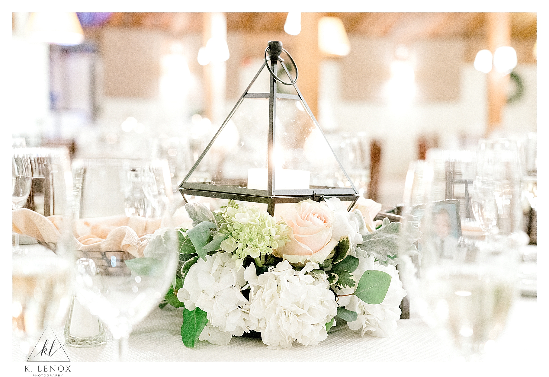 Light and Airy table centerpiece